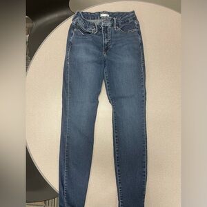 Good American Good Legs Skinny Jeans